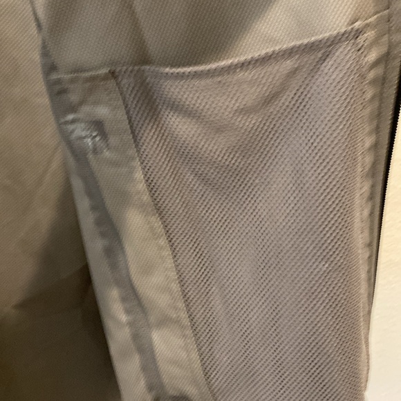 Gill Ladies Light Weight Hooded Full Zip Sailing Jacket.  Silver Grey.  XL. NWOT - Picture 8 of 9